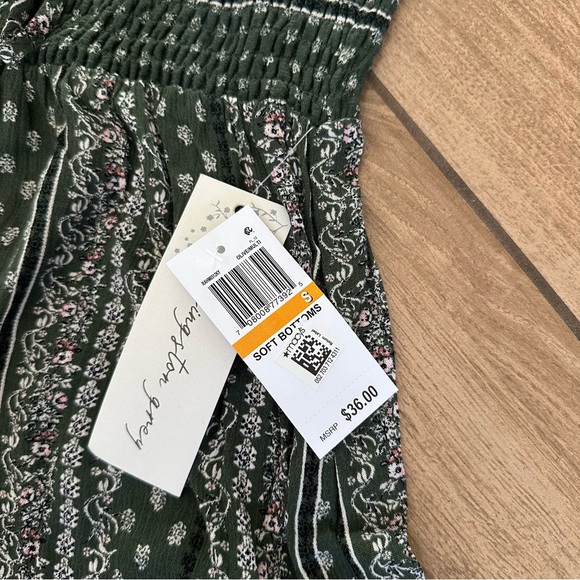 NWT Green Boho Flowy Pants - Picture 3 of 6